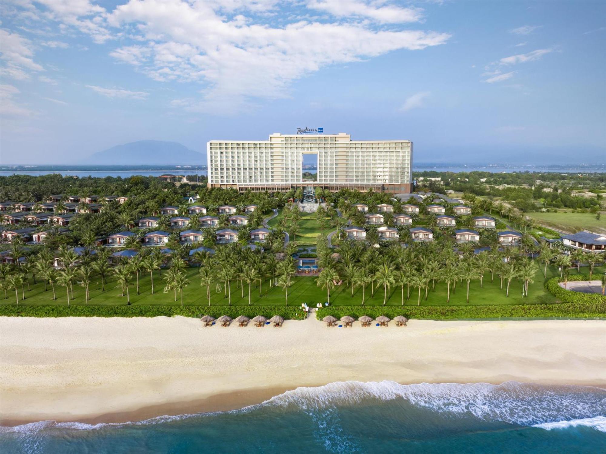 Radisson Blu Resort Cam Ranh Нячанг Екстер'єр фото